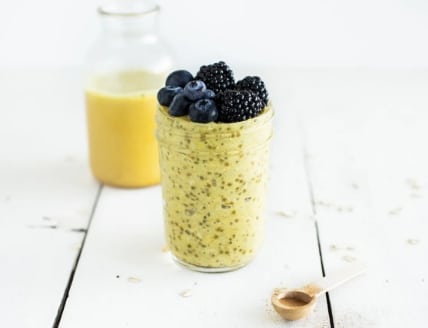 recipe of Golden Milk Overnight Oats